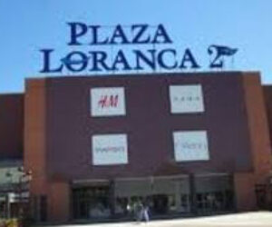 Centro Comercial Plaza Loranca 2